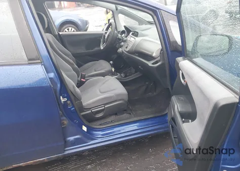 2009 Honda Fit from USA, damaged, VIN JHMGE87229S039551